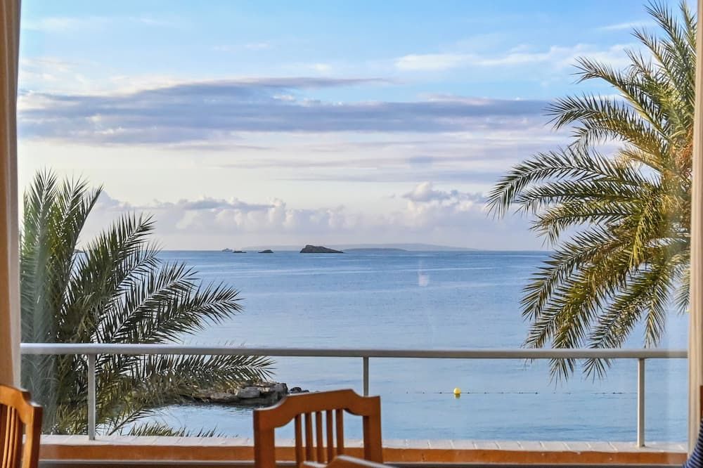 هوتل إبيزا بلايا - ايبيزا - شرفة