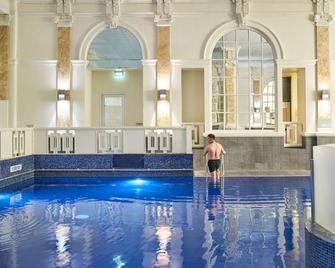 The Dilly - Londra - Piscina