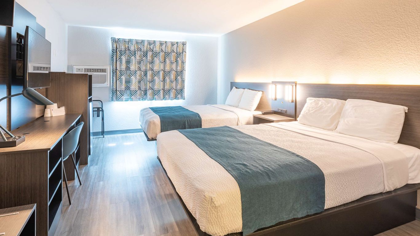 Motel 6-Fort Lupton, Co