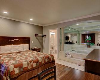 West Coast Inn Santa Ana - Santa Ana - Bedroom