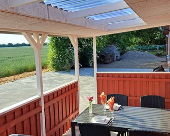 Idyllic Countryside Apartment - Christiansfeld