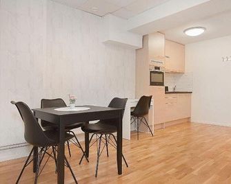 Chefens Hotell - Седертельє - Їдальня