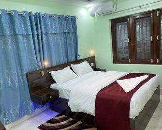 Royalwood City Inn - Birātnagar - Bedroom