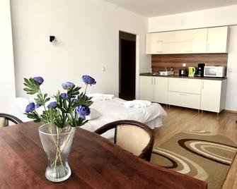 Aparthotel Zorilor - Cluj Napoca - Bedroom