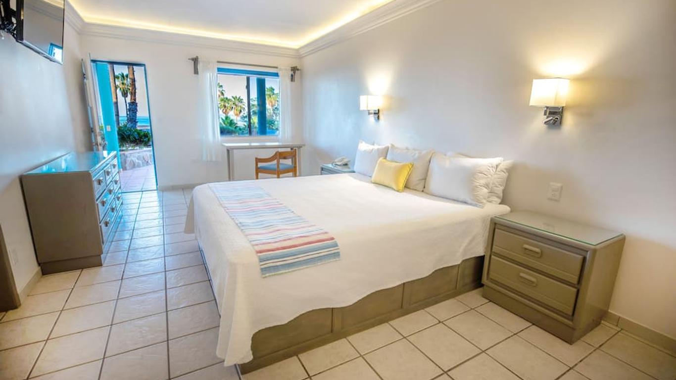 Hotel Oasis