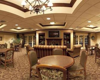 Holiday Inn Express Hotel & Suites Cape Girardeau I-55, An IHG Hotel - Cape Girardeau - Restaurang