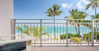 Moana Sands Beachfront Hotel - Rarotonga - Balcony