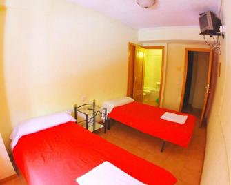 Hostal Escapa-T - Thị trấn Salamanca - Phòng ngủ