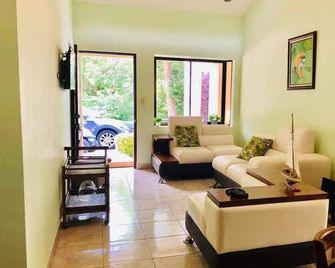 Holiday Beach House In Punta Leona - wprivate Pool - Agujas