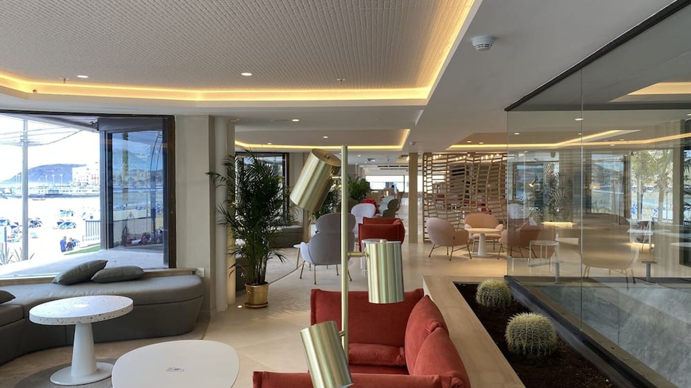 هوتل كريستينا باي تيجوتان لاس بالماس - لدالتس ٔقل (+16)