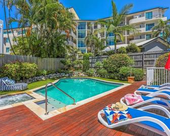 Ocean Vista On Alex - Alexandra Headland - Pool