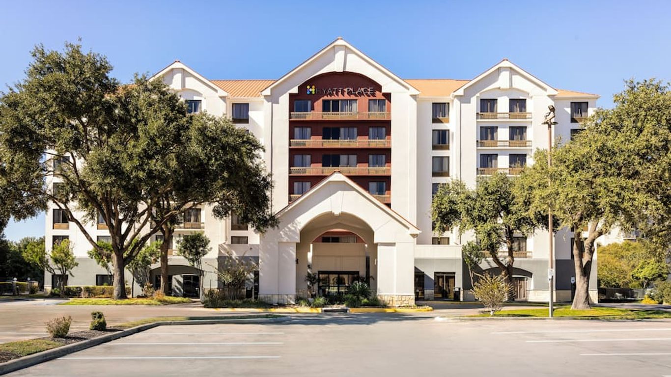 Hyatt Place San Antonio Riverwalk