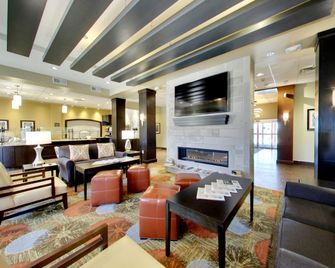Staybridge Suites Madison - Fitchburg By IHG - Fitchburg - Lounge