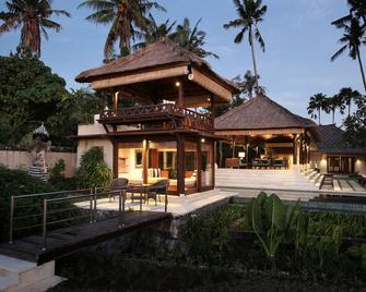 Tamu Seseh - Mengwi - Edifício