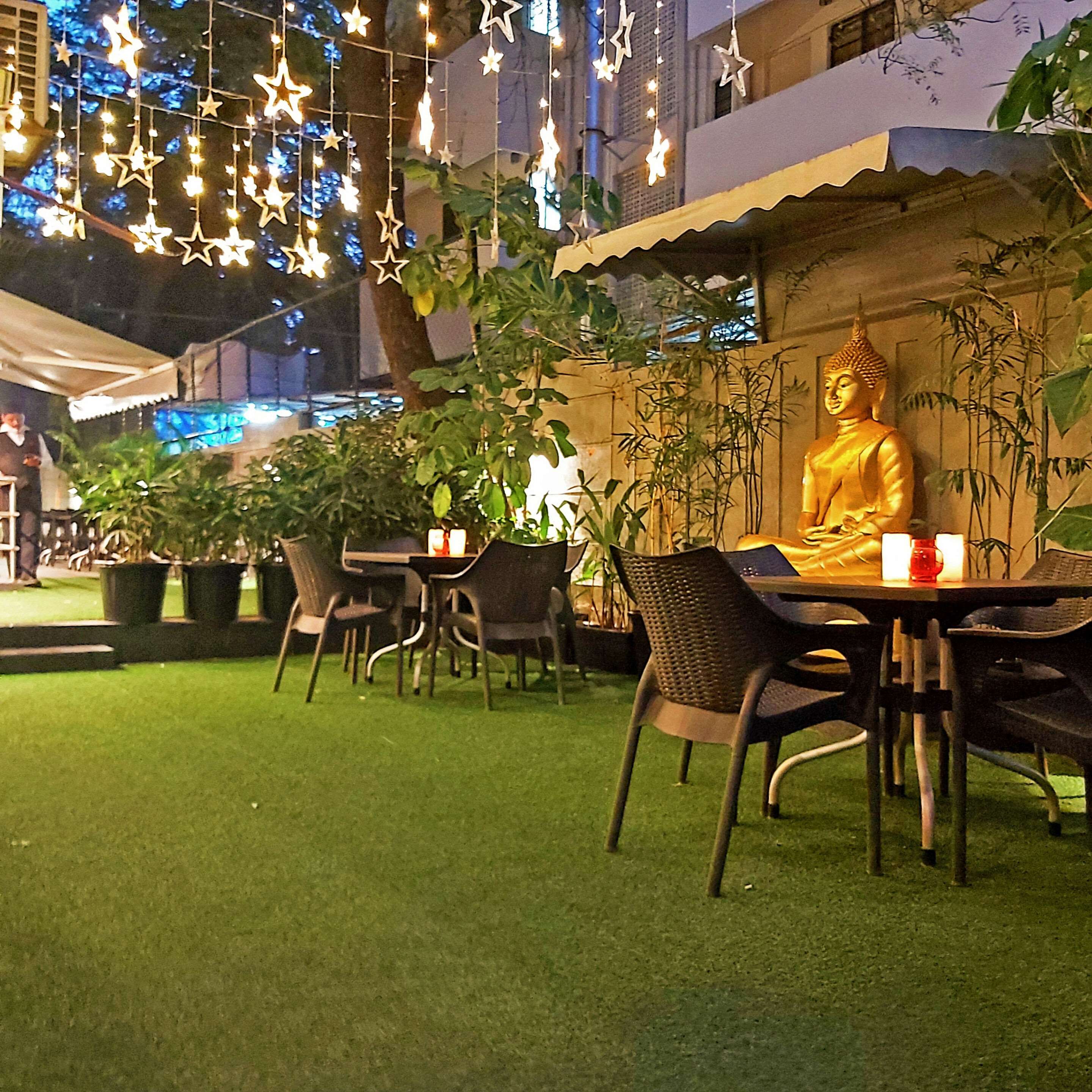 Quality Inn Mint - פון - פטיו