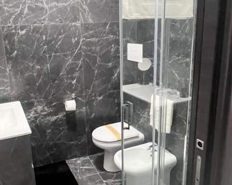 Dogana Rooms - Ercolano - Kylpyhuone