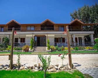 Hotel Casa De Padre - Ulupinar - Building