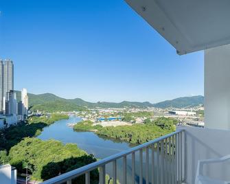 Apto 2Q 150m da praia em Balneário Camboiú ESD143 - Balneario Camboriú - Balcón