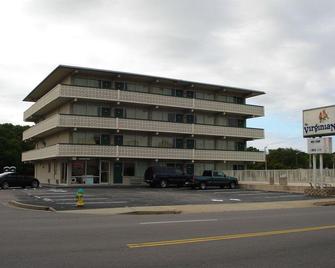 The Virginian Motel - Myrtle Beach - Building