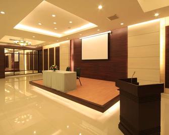 Laemchabang City Hotel - Chonburi - Lobby