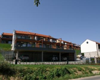 Palavske Apartmany - Pavlov - Building