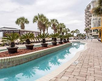 Oceanfront 2 Br Shore Crest Vacation Villa I - North Myrtle Beach - Pool
