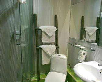 A1 Hotel Riga City Center - Riga - Bathroom