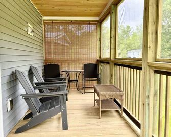 Hadley Point Cottage #1 at Explore Acadia Cottages - Bar Harbor - Balcony