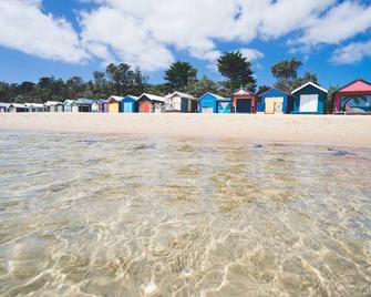 Charming Beach Home - مورننجتون - شاطئ