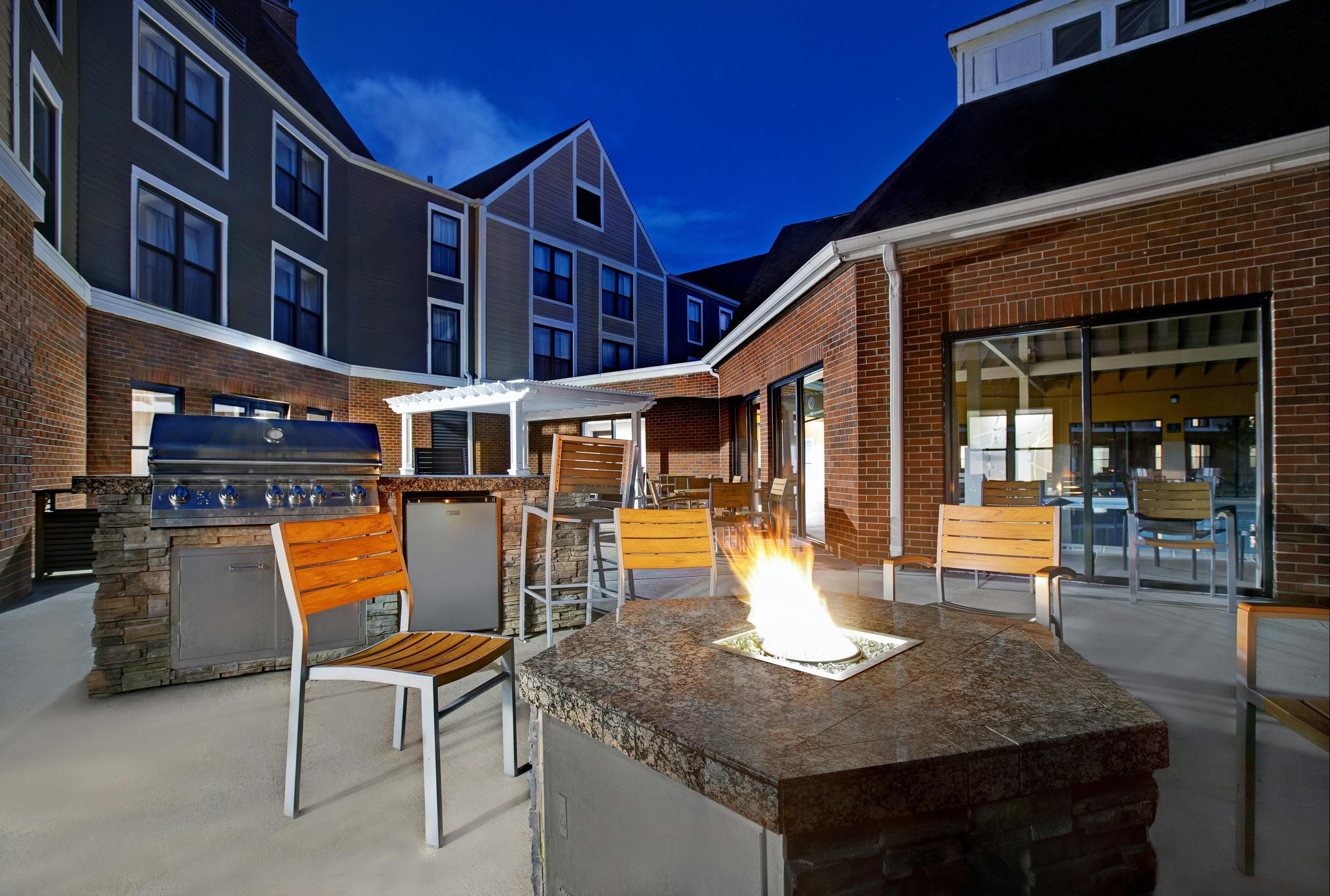 Homewood Suites by Hilton Chicago-Lincolnshire - Lincolnshire - Edificio