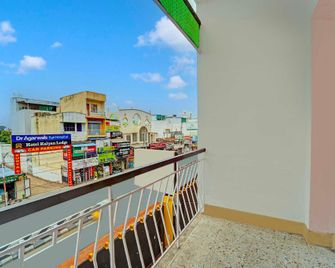 Collection O Erode Voc Park - Erode - Balcon