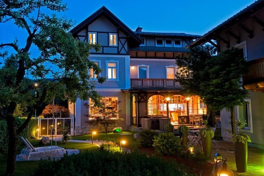 Vila Alice Bled - Adults only - בלד - בניין