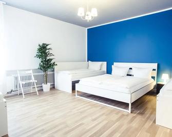 Hevals Grand Tempelhof - Berlin - Bedroom