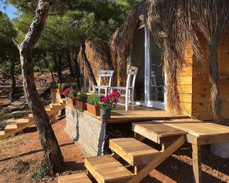 Pusula Otel - Ayvalık - Patio