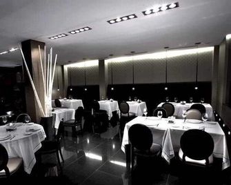 Hotel Room - Pontevedra - Restaurant