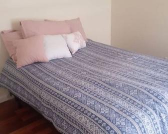 Godlyone Bedroom Free Parking - Niskayuna - Bedroom