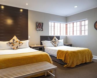 Beachwalk Bed and Breakfast - Puerto Elizabeth