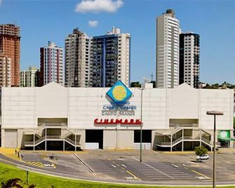 Carandá Hplus Express - Campo Grande - Edificio