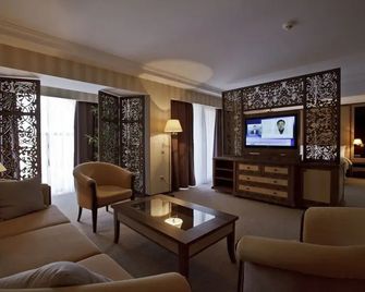 Shirvan Hotel & Spa - Şamaxi - Lounge