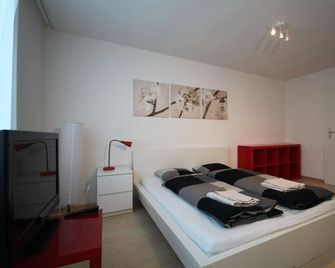 Letzigrund Apartments - Zúrich - Habitación