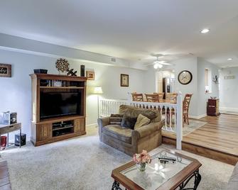 Evian 190 - Hilton Head Island - Huiskamer