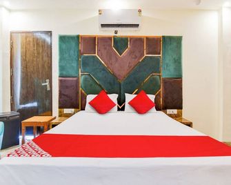 Hotel Double Rr - Nueva Delhi - Habitación