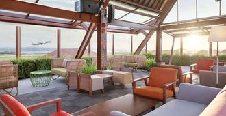 峇里島伍拉賴機場諾富特旅館 - 圖班 - 庫塔 - 休閒室