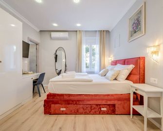 Piano Suites - Split - Chambre