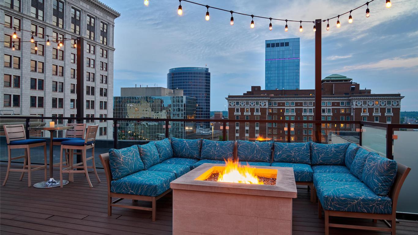 Homewood Suites by Hilton Grand Rapids Downtown