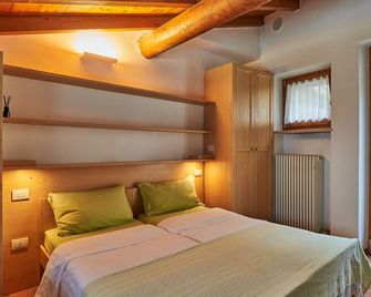 Casa Susanne by Interhome - Caprino Veronese - Slaapkamer