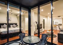 Atlas Apartments By Cllix - Brisbane - Bedroom