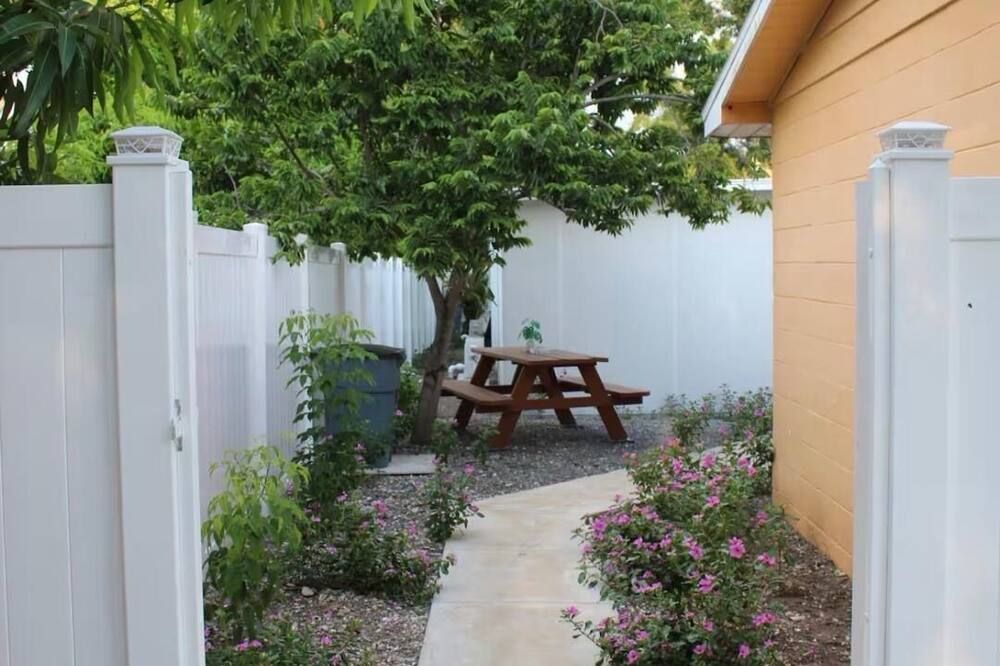 Tampa Dream Getaway 'B - טמפה - פטיו