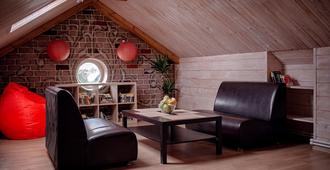 Nice Hostel 33 - Vladimir - Living room