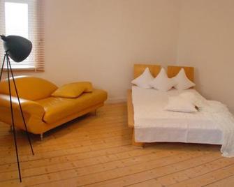 Sweet Clementine B & B - Laatzen - Slaapkamer
